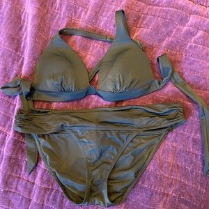Victoria’s Secret bikini size large